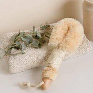 New Japanese-Style Dry Body Brush